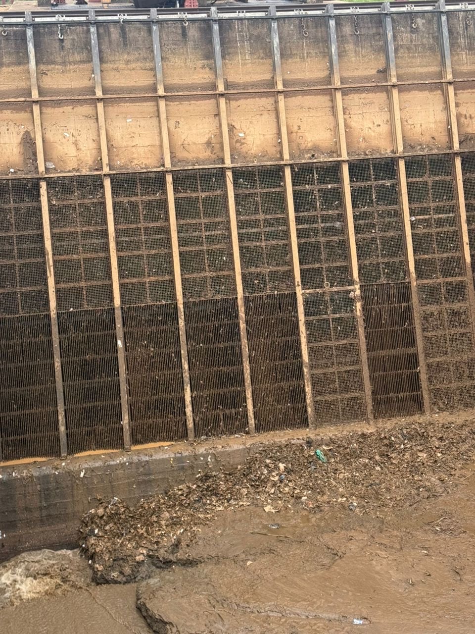 The dam cleared of plastic after monthly maintenance